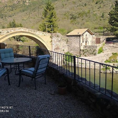 Casa Sobre Rio Noguera Pallaresa Gerri de la Sal ภายนอก รูปภาพ